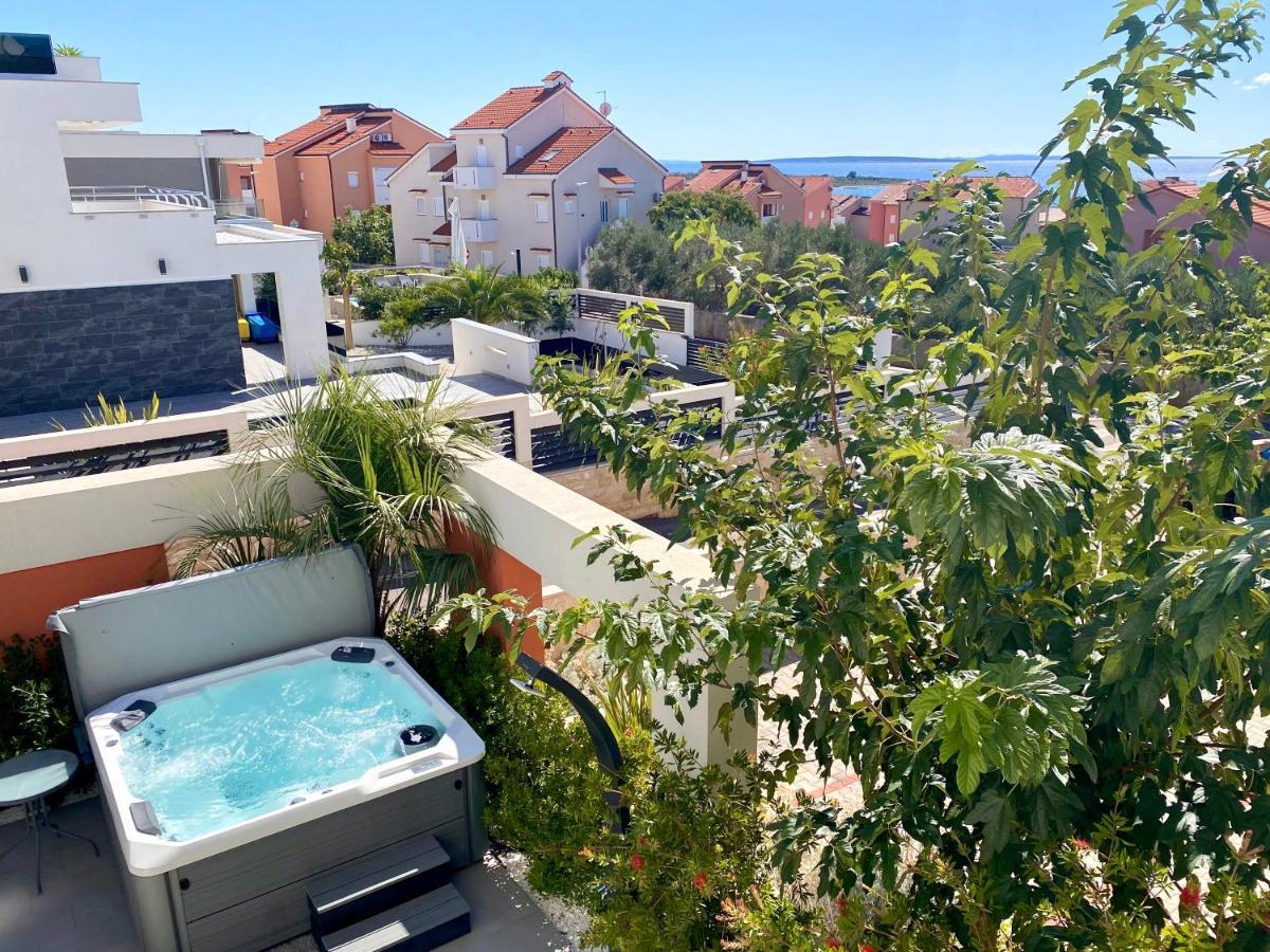 Fantasy View Villa Новаля Екстериор снимка